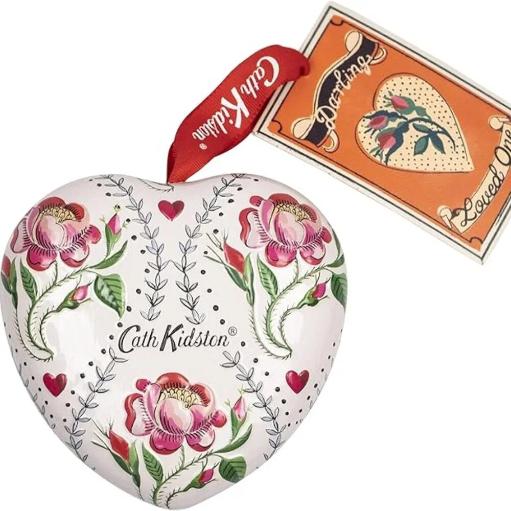 GIFT SOAP Heart Soap in an embossed Heart Tin
